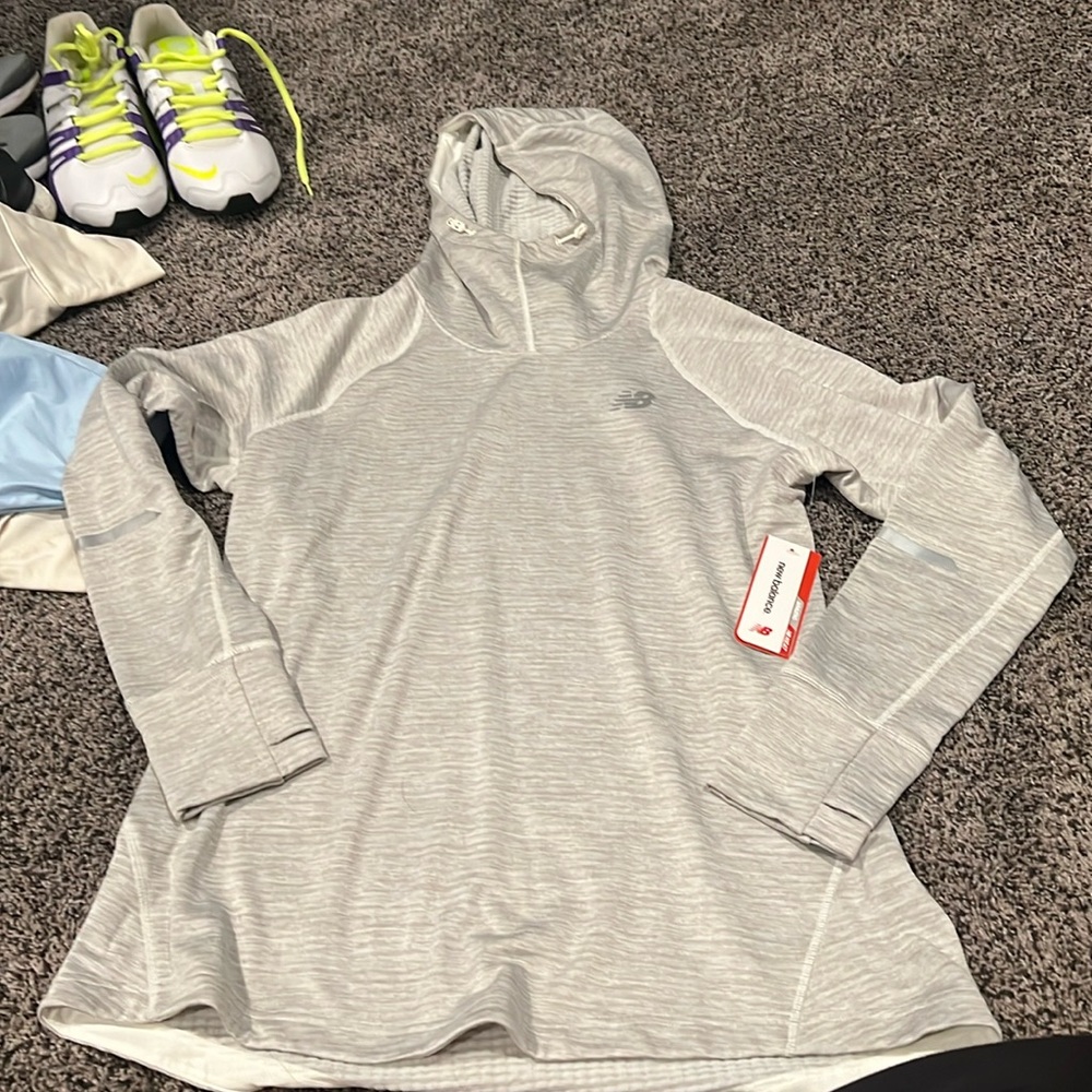 New balance sweatshirt